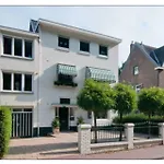 Bed&Breakfast De Plenkert